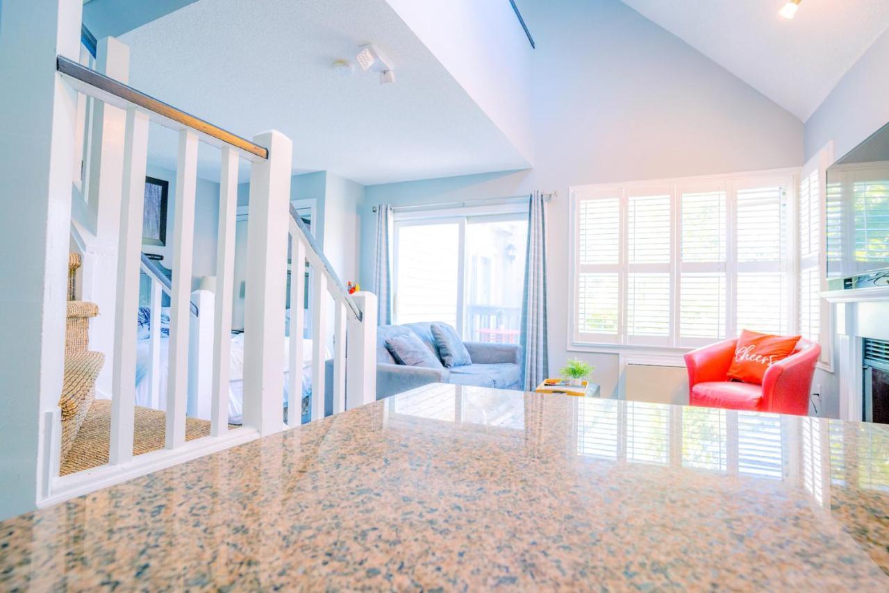 Вилла Gorgeous Loft In The Heart Of Blue Mountain Блу-Маунтинс Экстерьер фото